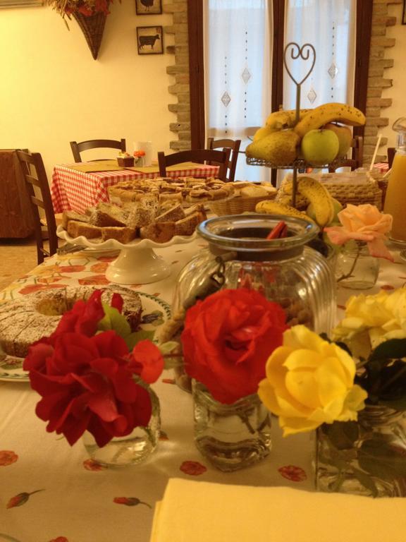Agriturismo Ca Nuova Minerbio ภายนอก รูปภาพ